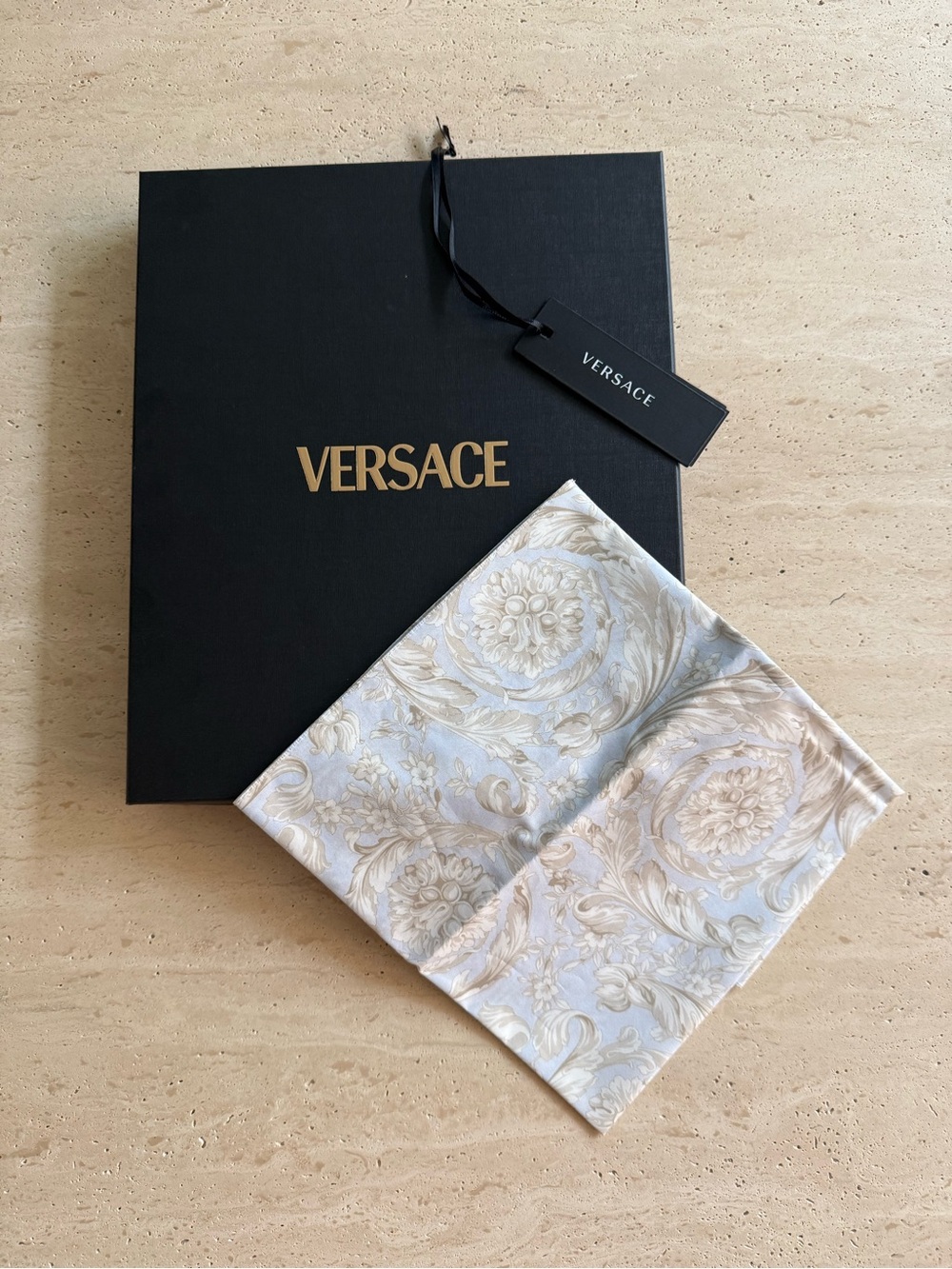 NWT Versace Barocco Print Cotton Blue Square Scarf Foulard Bandana Made in Italy